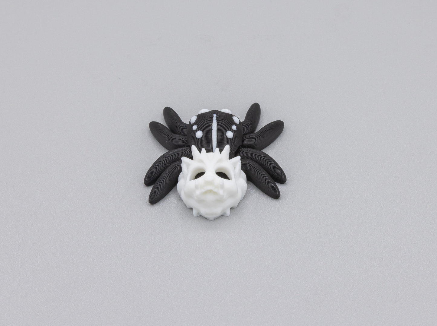Tiny Spider Skull Hollow