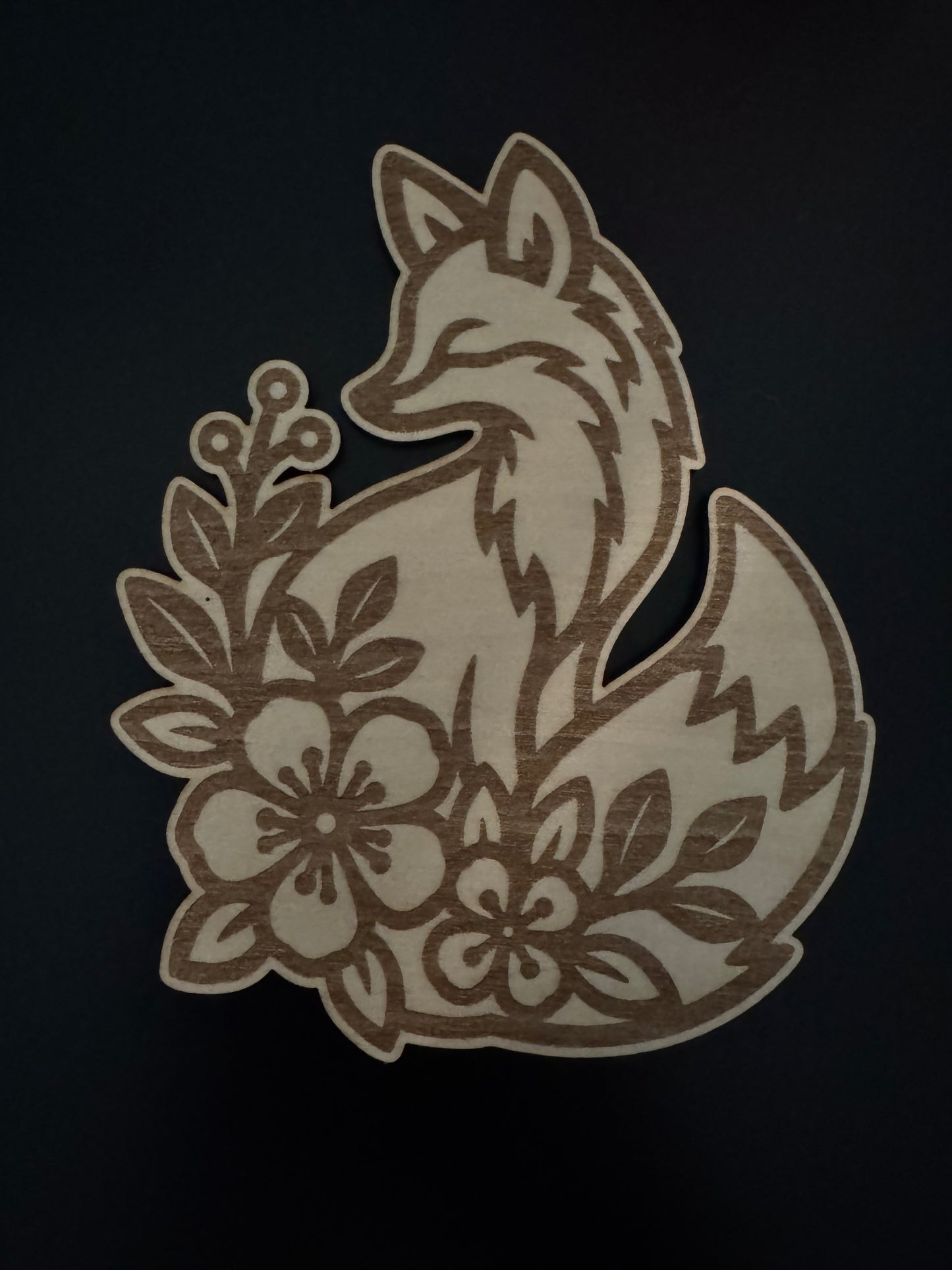 Laser-cut basswood fox surrounded by engraved florals, natural wood wall art by MacPack3D